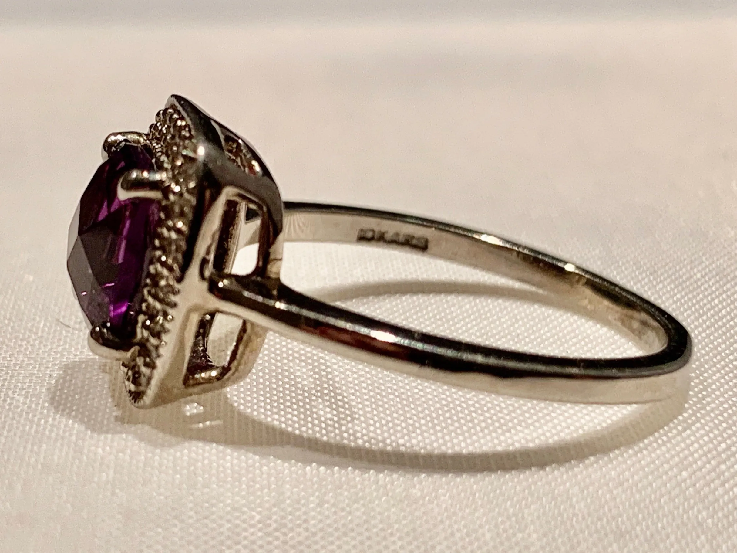 10K WHITE GOLD AMETHYST AND DIAMOND RING