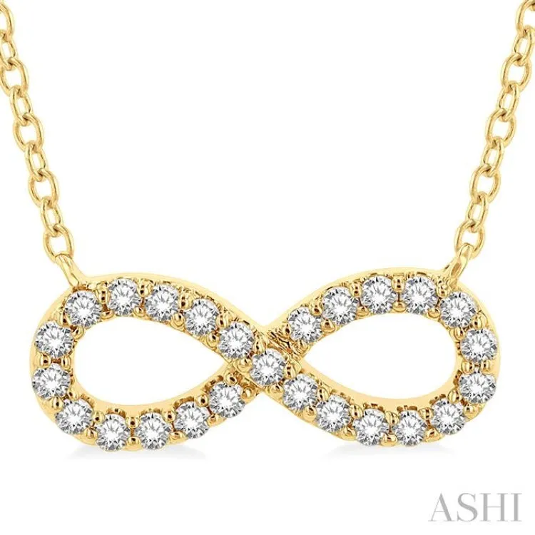 1/4 Ctw Round Cut Diamond Infinity Necklace in 14K Yellow Gold