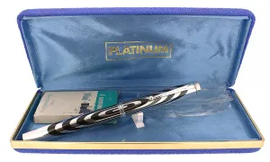 1970S PLATINUM (JAPAN) STERLING & BLACK ENAMEL 18K NIB FOUNTAIN PEN NEW OLD STOCK