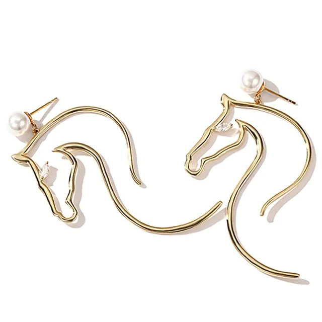 Adorable Horse Pearl Earrings