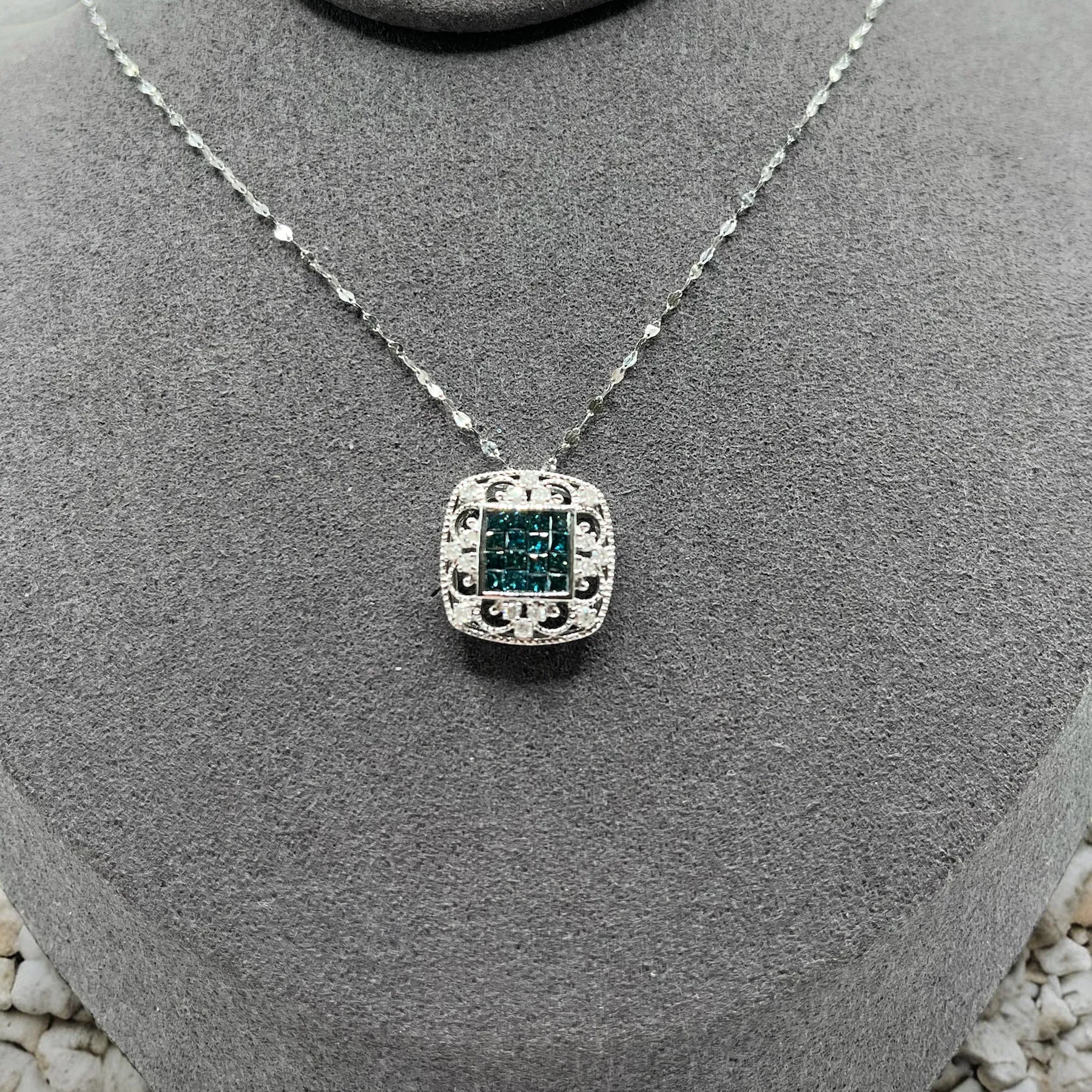 DREW BLUE DIAMOND SQUARE NECKLACE