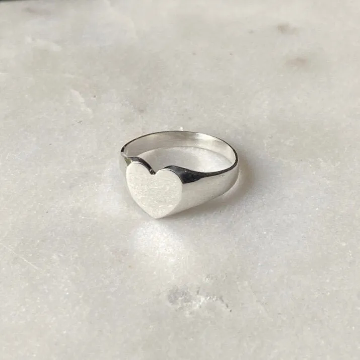 Eleventh House Jewellery Heart Signet Ring (Silver)