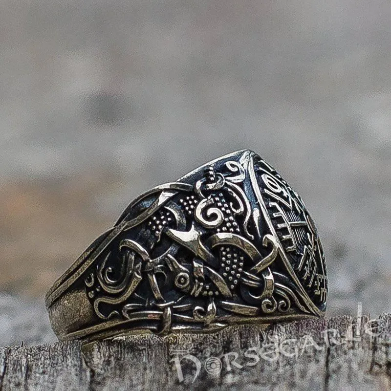 Handcrafted Vegvisir Rune Mammen Style Ring - Sterling Silver