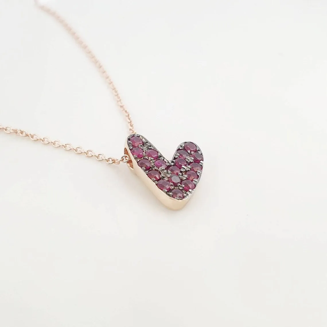 Heart rubies necklace gold