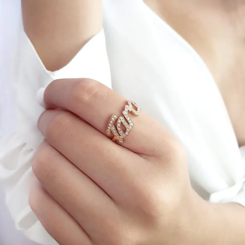 Personalized Ring With Diamonds