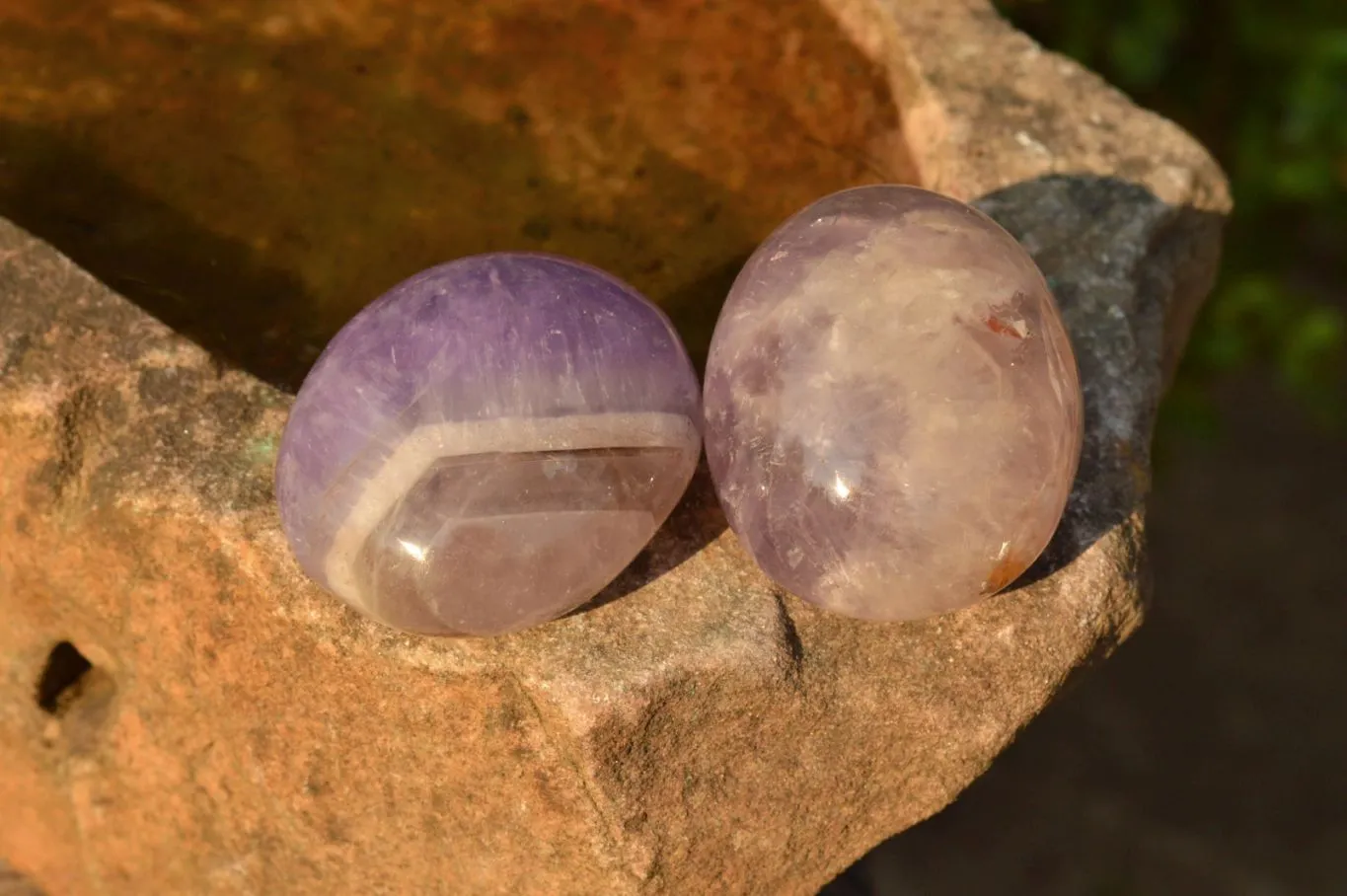 Polished Semi Gemmy Dream Amethyst Galet - Palm Stones x 12 From Madagascar