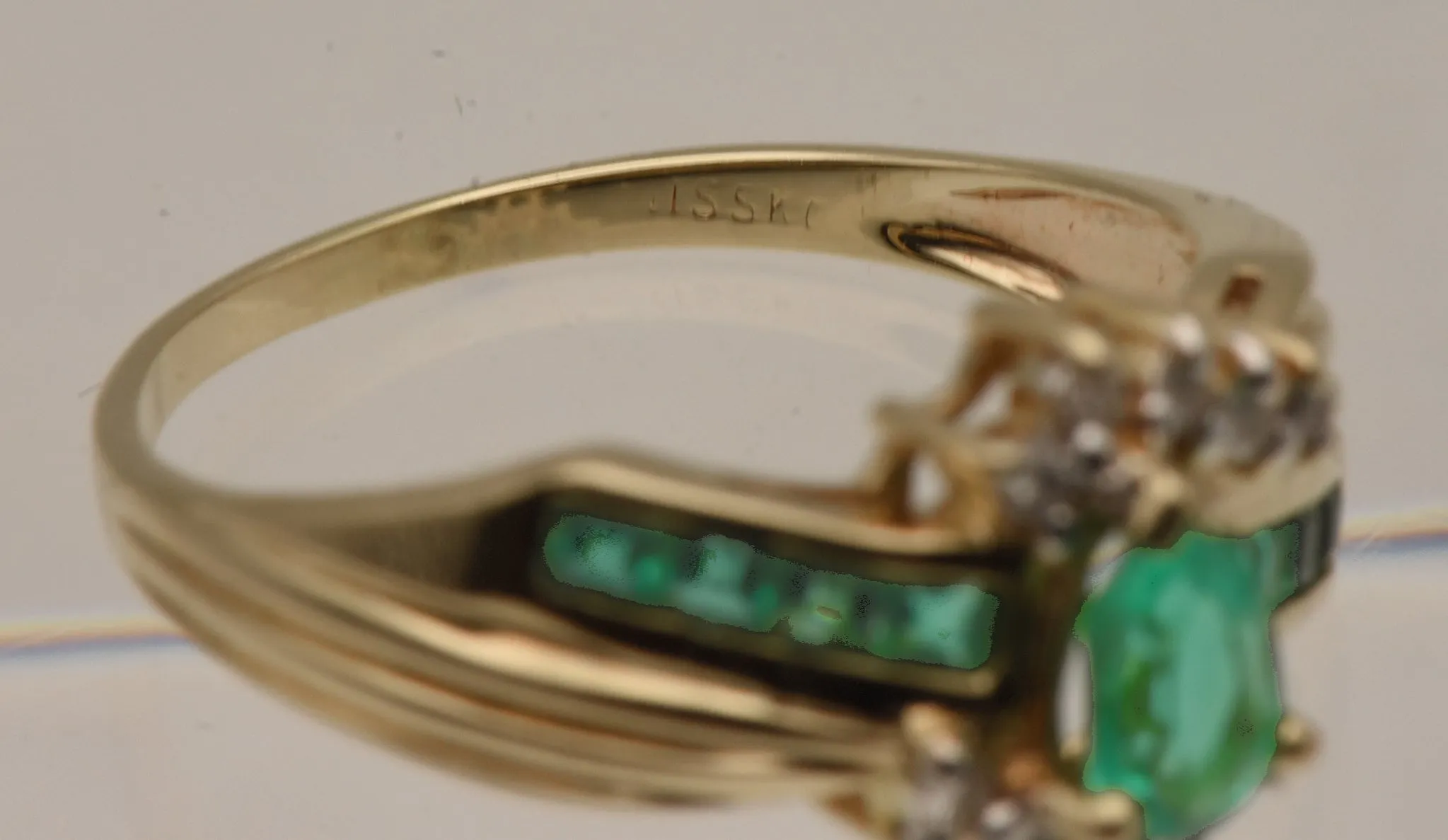 Vintage 14K Gold Synthetic Emerald and Diamonds Ring - Size 8